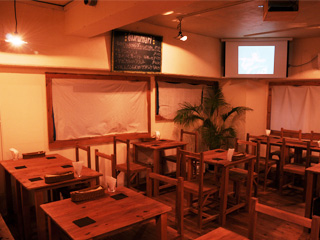 中野店内装